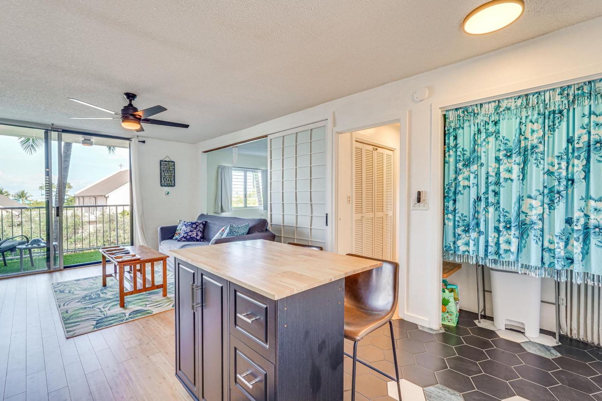 Kailua-Kona Condo With Balcony Walk To The Beach! エクステリア 写真